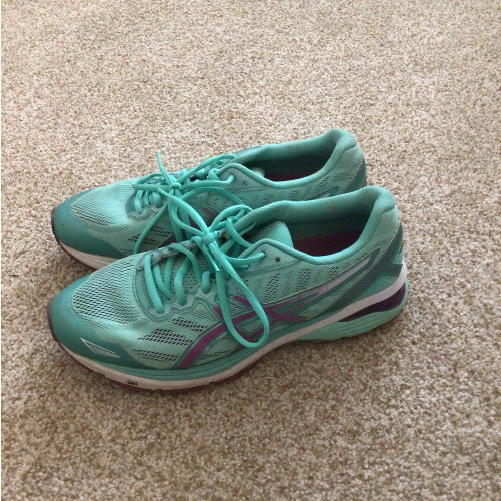 ASICS Running Shoes, size 10